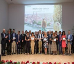 Verona Wine Tourism - numeri e protagonisti dell'enoturismo veronese giugno 2019 - Borghero